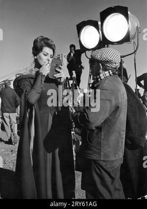 SOPHIA LOREN dans EL CID (1961), mise en scène par ANTHONY MANN. Crédit : ALLIED ARTISTS / Album Banque D'Images