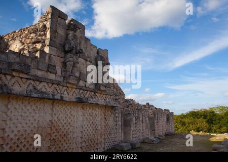 Ruines mayas majestueuses de Kabah, Mexique. Banque D'Images