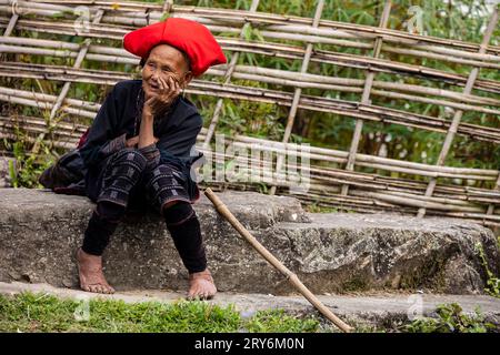 Peuple de la tribu traditionnelle à Sapa au Vietnam Banque D'Images