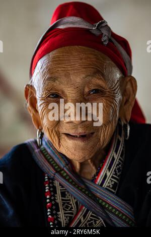 Peuple de la tribu traditionnelle à Sapa au Vietnam Banque D'Images