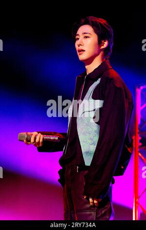 Italie 28 septembre 2023 B.I - le rappeur k-pop Kim Han-bin Love or Die Europe Tour - live au club Alcatraz à Milan © Andrea Ripamonti / Alamy Banque D'Images