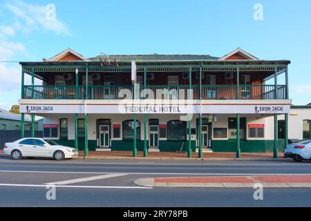 L'hôtel fédéral historique dans la ville minière de Collie, dans la région sud-ouest de l'Australie occidentale. Banque D'Images