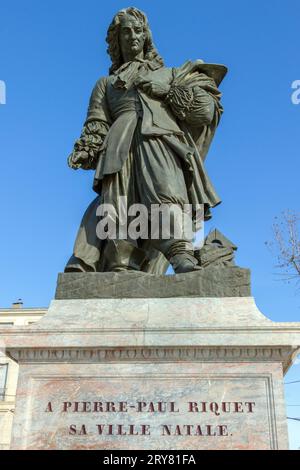 Statue de Pierre Paul Riquet, fondateur du Canal du midi. Béziers, Occitanie, France Banque D'Images