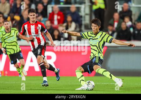 Londres, Royaume-Uni. 27 septembre 2023. Takehiro Tomiyasu d'Arsenal lors du match Brentford FC contre Arsenal FC Carabao Cup Round 3 au Gtech Community Stadium, Londres, Angleterre, Royaume-Uni le 27 septembre 2023 Credit : Every second Media/Alamy Live News Banque D'Images