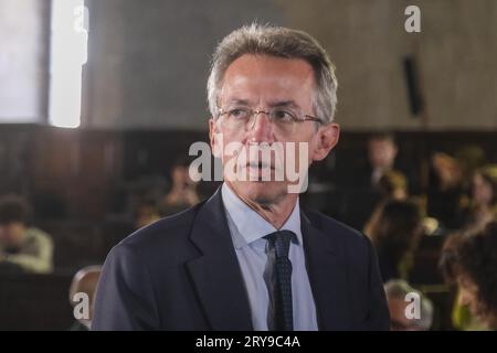 Napoli, Italie. 29 septembre 2023. Gaetano Manfredi, maire de Naples, participe à l'événement itinérant in viaggio con la banca d'italia pour promouvoir la culture financière à Naples du 29 au 16 septembre 2023 au maschio angioino Credit : Live Media Publishing Group/Alamy Live News Banque D'Images