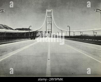 Centre de la travée principale Golden Gate Bridge, 1937 Banque D'Images