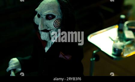 SAW X (2023), réalisé par KEVIN GREUTERT. Crédit : Lionsgate / Twisted Pictures / Album Banque D'Images