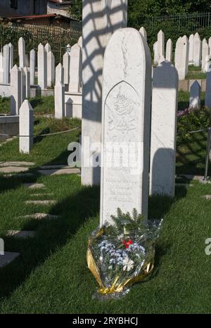 Sarajevo, Bosnie-Herzégovine - 27 septembre 2023 : Cimetière des martyrs où Alija Izetbegovic repose en paix. Une promenade dans le centre de la ville de Sarajevo Banque D'Images