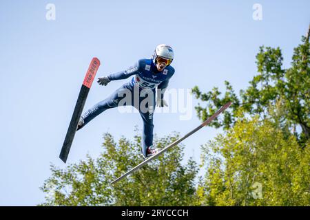 Hinzenbach, Autriche. 30 septembre 2023. Le Grand Prix d'été FIS Skisprung se déroule sur la colline de saut à ski près d'Eferding ©Andreas Stroh / Alamy Live News Banque D'Images