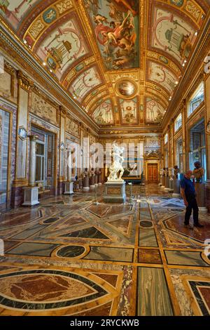 Exposition absolument époustouflante et intérieur de Villa Borghese, Rome, Italie Banque D'Images