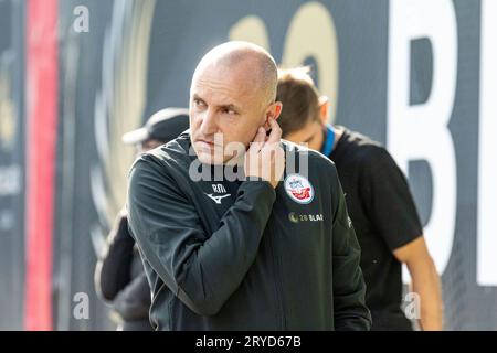 Rostock, Deutschland 30. Septembre 2023 : 2. BL - 2023/2024 - FC Hansa Rostock vs. Eintracht Braunschweig im Bild : Vorstandsvorsitzender Robert Marien (Hansa Rostock) /// la réglementation DFL interdit toute utilisation de photographies comme séquences d'images et/ou quasi-vidéo. /// Banque D'Images