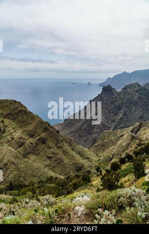 Randonnée dans les montagnes d'Anaga près de Taborno sur l'île de Tenerife Banque D'Images