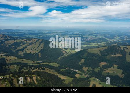 Randonnée sur la Nagelfluhkette dans les alpes allemandes Banque D'Images