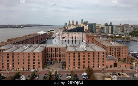 Liverpool, royaume-uni 16 mai 2023 vue aérienne du Royal Albert Dock à Liverpool, Merseyside, Royaume-Uni Banque D'Images