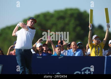 Rome, . 30 septembre 2023. Rome, Italie 30.09.2023 : Robert Macintyre de l'équipe d'Europe lors DES MATCHES FOURBALL à la RYDER CUP 2023 au Marco Simone Golf & Country Club di Guidonia Montecelio, Roma Credit : Independent photo Agency/Alamy Live News Banque D'Images