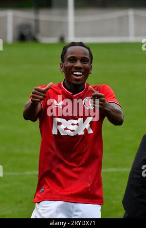 Swansea, pays de Galles. 30 septembre 2023. Harmony Okwumo de Charlton Athletic lors du match de la Ligue de développement professionnel des moins de 18 ans entre Swansea City et Charlton Athletic à la Swansea City Academy à Swansea, pays de Galles, Royaume-Uni le 30 septembre 2023. Crédit : Duncan Thomas/Majestic Media. Banque D'Images