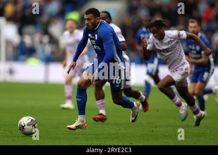 Cardiff, Royaume-Uni. 30 septembre 2023. Karlan Grant de la ville de Cardiff en action. Match de championnat EFL Skybet, Cardiff City contre Rotherham Utd au Cardiff City Stadium à Cardiff, pays de Galles, le samedi 30 septembre 2023. Cette image ne peut être utilisée qu'à des fins éditoriales. Usage éditorial uniquement, photo par Andrew Orchard/Andrew Orchard photographie sportive/Alamy Live News crédit : Andrew Orchard photographie sportive/Alamy Live News Banque D'Images