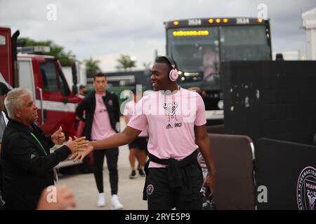 Le défenseur Kamal Miller arrive pour Inter Miami CF contre New York City FC, MLS, au DRV PNK Stadium à fort Lauderdale, Floride, le 30 septembre 2023. Banque D'Images