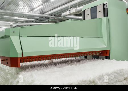 Carde dans une usine textile Banque D'Images