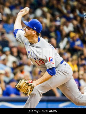 Milwaukee, États-Unis. 30 septembre 2023. Hayden Wesneski, lanceur de secours des Cubs de Chicago, lance contre les Brewers de Milwaukee lors de la troisième manche de leur match de baseball à l’American Family Field à Milwaukee, Wisconsin, le samedi 30 septembre 2023. Photo de Tannen Maury/UPI crédit : UPI/Alamy Live News Banque D'Images