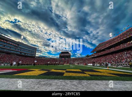 College Park, États-Unis. 30 septembre 2023. COLLEGE PARK, MD - SEPTEMBRE 30 : temps de football parfait avant un match de football Big Ten entre les Terrapins du Maryland et les Hoosiers de l'Indiana, le 30 septembre 2023, à SECU Field, à College Park, Maryland. (Photo de Tony Quinn/SipaUSA) crédit : SIPA USA/Alamy Live News Banque D'Images