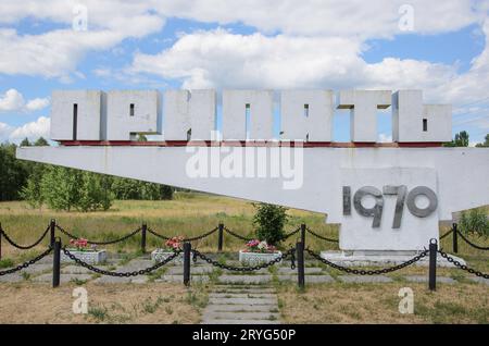 Panneau de bienvenue de Prypiat, zone d'exclusion de Tchernobyl, Ukraine Banque D'Images