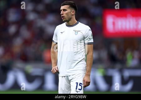 Milan, Italie. 30 septembre 2023. Nicolo Casale de SS Lazio regarde pendant le Serie A match entre AC Milan et SS Lazio au Stadio Giuseppe Meazza le 30 septembre 2023 à Milan, Italie . Crédit : Marco Canoniero/Alamy Live News Banque D'Images