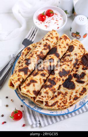 Petits gâteaux faits maison aux pommes de terre molles. Banque D'Images