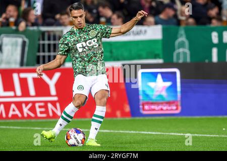 Groningen, Niederlande. 29 septembre 2023. Joey Peluessy du FC Groningen se réchauffe lors du match néerlandais Keuken Kampioen Divisie entre le FC Groningen et le FC Den Bosch le 29 septembre 2023 à Groningen, pays-Bas Credit : dpa/Alamy Live News Banque D'Images