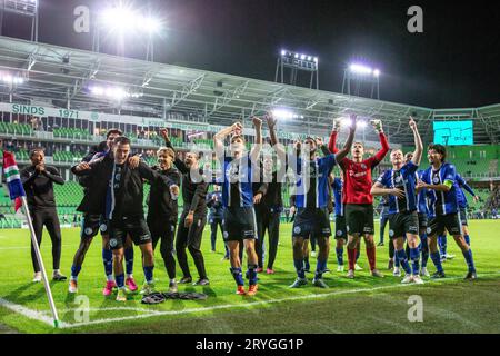 Groningen, Niederlande. 29 septembre 2023. Les joueurs du FC Den Bosch célèbrent la victoire lors du match néerlandais Keuken Kampioen Divisie entre le FC Groningen et le FC Den Bosch le 29 septembre 2023 à Groningen, pays-Bas Credit : dpa/Alamy Live News Banque D'Images