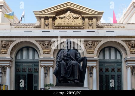 Alexandrie, Égypte. 4 décembre 2022. L'Opéra d'Alexandrie ou Théâtre Sayed Darwish a été construit en 1918 et ouvert en 1921 dans la ville d'Alexandrie, en Égypte, quand il a ouvert, il a été nommé Teatro Mohamed Ali. (Image de crédit : © John Wreford/SOPA Images via ZUMA Press Wire) USAGE ÉDITORIAL SEULEMENT! Non destiné à UN USAGE commercial ! Banque D'Images