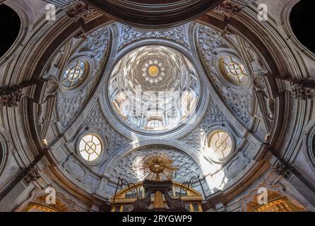 TORINO (TURIN). ITALIE, le 25 MARS 2023 - l'intérieur de la chapelle du Saint Suaire dans les Musées royaux de Turin, Italie Banque D'Images