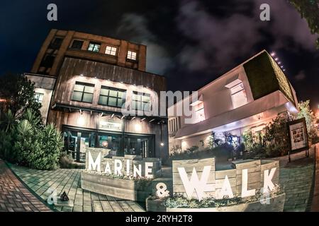 Vue nocturne de la promenade marine de Yokohama (Minato Mirai) Banque D'Images