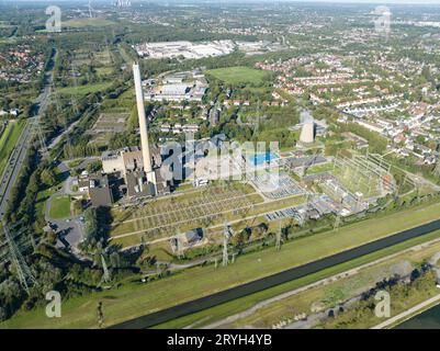 La centrale de valorisation énergétique des déchets de Essen Karnap est une usine d'incinération de déchets située dans la région allemande de la ruhr. Banque D'Images