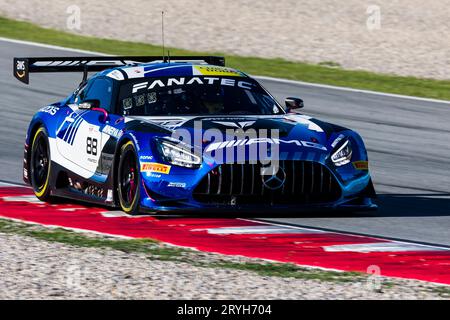 1 octobre 2023 ; circuit de Catalogne, Barcelone, Catalogne, Espagne; 2023 Fanatec GT World Challenge Europe, jour 3 : Timur Boguslavskiy, Jules Gounon, Raffaele Marciello de l'Akkodis ASP Team en action lors du Barcelona Fanatec World Challenge Europe Banque D'Images