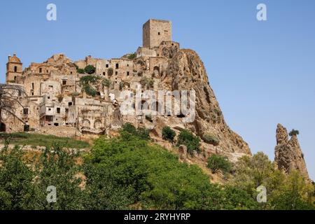 Ville fantôme de Craco dans la région de Basilicate, Italie Banque D'Images