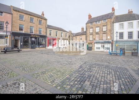 Market Cross, Market place, Alnwick, une ville de Northumberland, Royaume-Uni. Banque D'Images