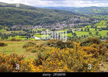 Vues de Doreen depuis Caer Drewyn Hillfort, pays de Galles Banque D'Images