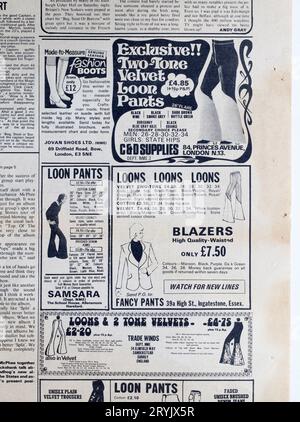 Publicité pour vêtements, y compris Loon Pants dans le numéro des années 1970 de NME New musical Express Music Paper Banque D'Images