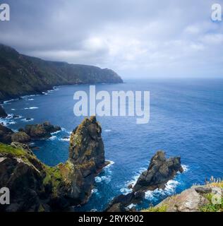 Falaises de Cape Ortegal et océan atlantique, Galice, Espagne Banque D'Images