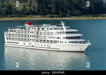 Navire de croisière American Constellation à Icy Strait point, Alaska, États-Unis Banque D'Images