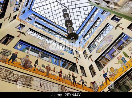 Vue intérieure de Specks Hof, atrium B, galerie marchande, Leipzig, Saxe, Allemagne, Europe Banque D'Images