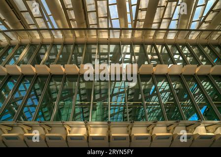 Vue détaillée de Westfield Forum des Halles, un centre commercial français, Paris, France Banque D'Images