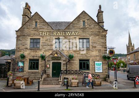 Ramsbottom village dans le Grand Manchester Lancashire Angleterre et la maison publique du chemin de fer à côté de la gare locale, Angleterre, Royaume-Uni Banque D'Images