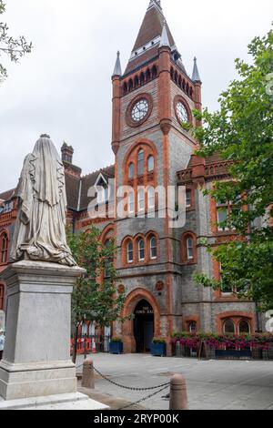 La lecture de ville, Berkshire, England, UK Banque D'Images