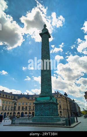 France, Paris, 20.08.2023, place Vendôme, dite place Louis-le-Grand, et place internationale, située au nord du jardin des Tuileries Banque D'Images