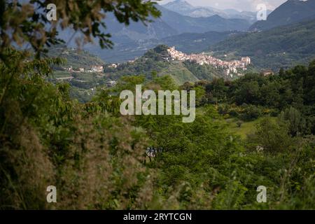 Le grand paysage dans les montagnes. Paysage tourné dans la région de Salerne, Campanie, Italie Banque D'Images