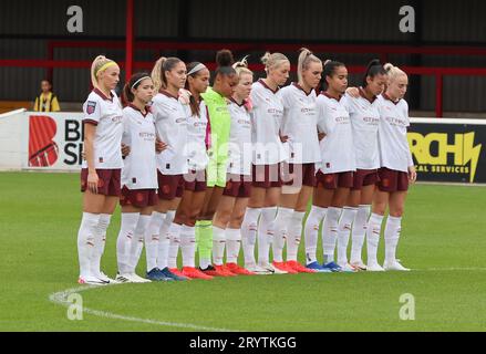 Manchester City femmes avant le coup d'envoi de gauche à droite Chloe Kelly de Manchester City WFC Yui Hasegawa de Manchester City WFC Jill Roord de Manchester C. Banque D'Images