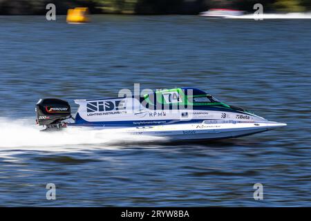 Courses de bateaux à moteur à Vila Velha de Ródão, lors du Grand Prix du Portugal II du Championnat du monde UIM F2 2023. Banque D'Images