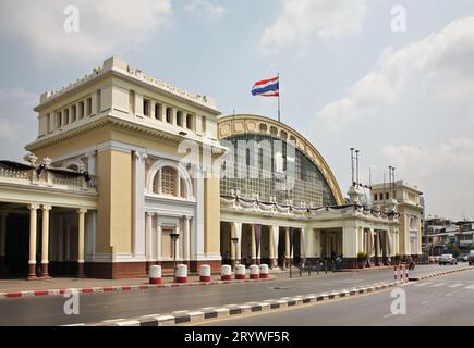 La gare ferroviaire de Bangkok. Royaume de Thaïlande Banque D'Images